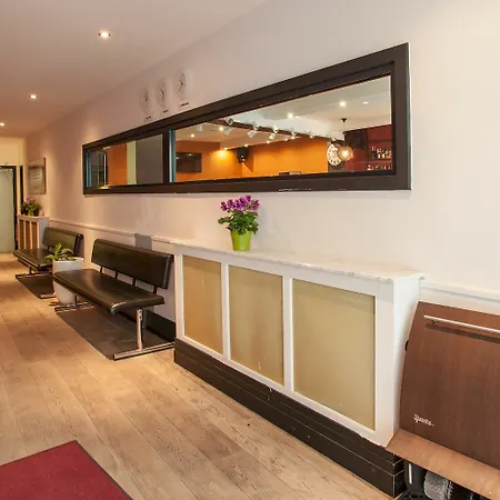 Hotell National 3*